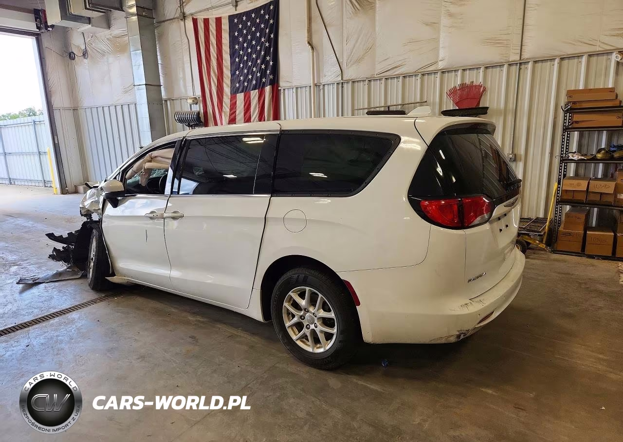 2017 Chrysler Pacifica Lx VIN:2C4RC1CG4HR665515 - 2