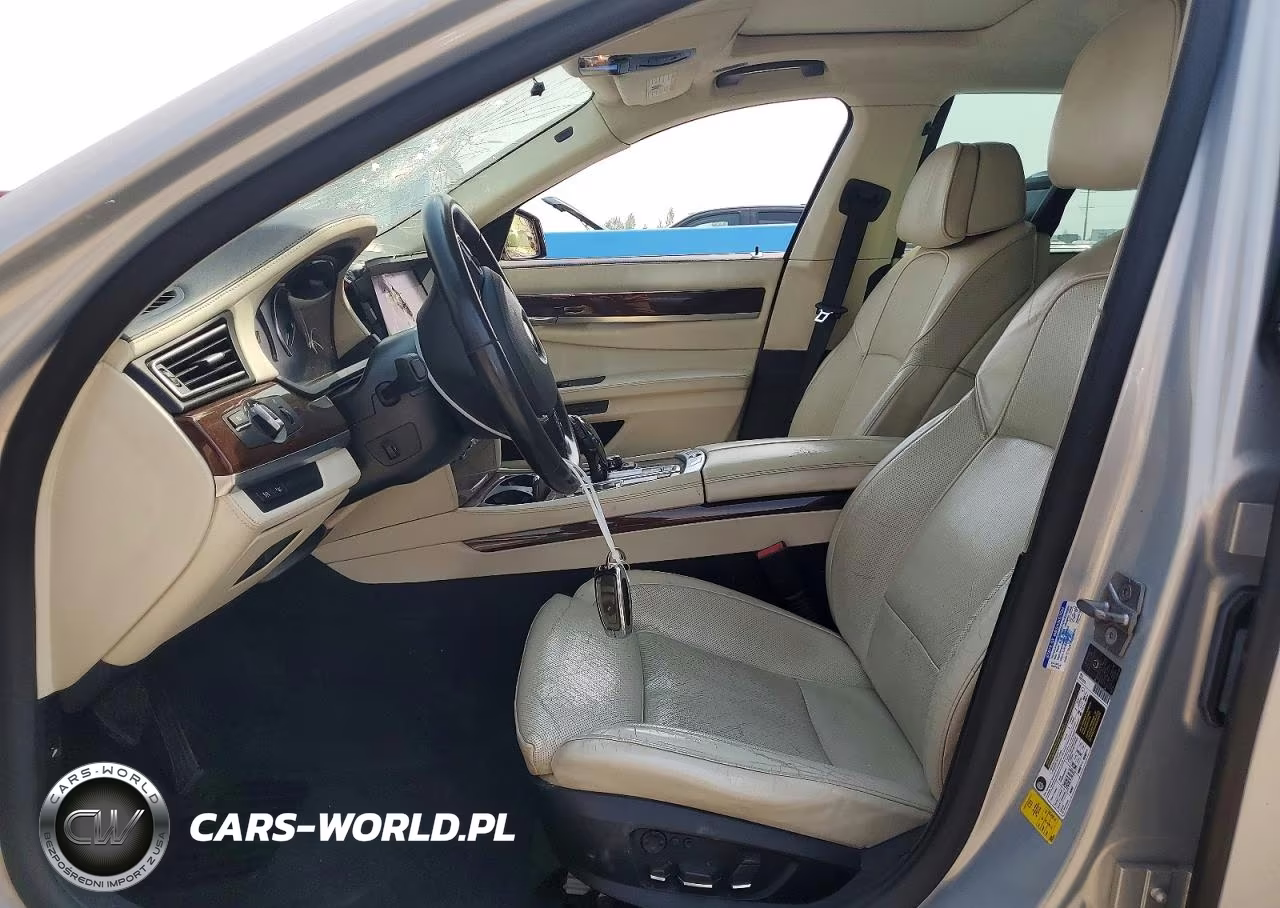 2012 BMW 750 Li VIN:WBAKB8C57CC964118 - 7