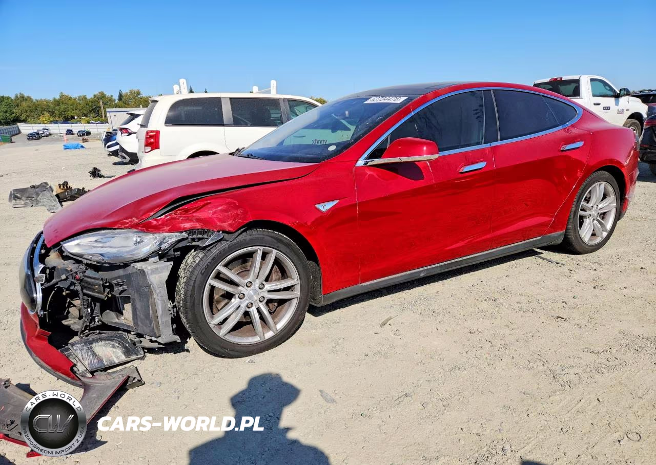 2014 Tesla Model S VIN:5YJSA1H16EFP55199 - 1