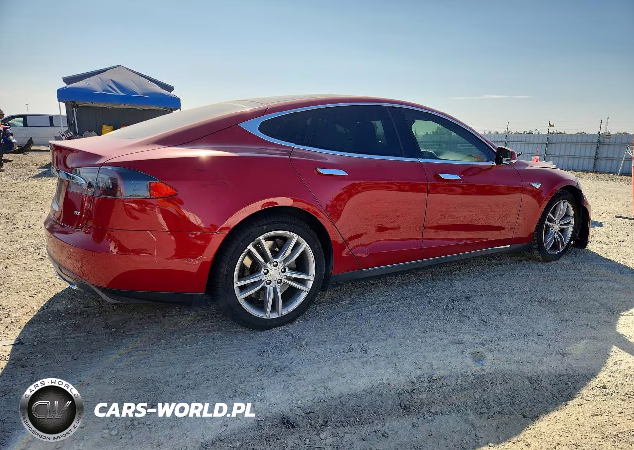 2014 Tesla Model S VIN:5YJSA1H16EFP55199 - 3