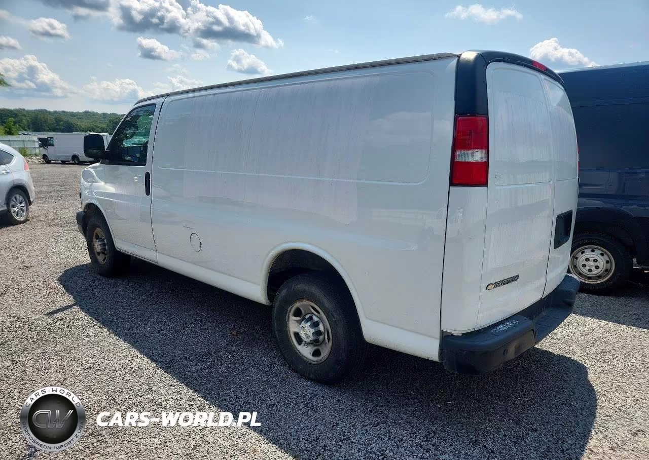2020 Chevrolet Express G2500 VIN:1GCWGAFP2L1276386 - 2