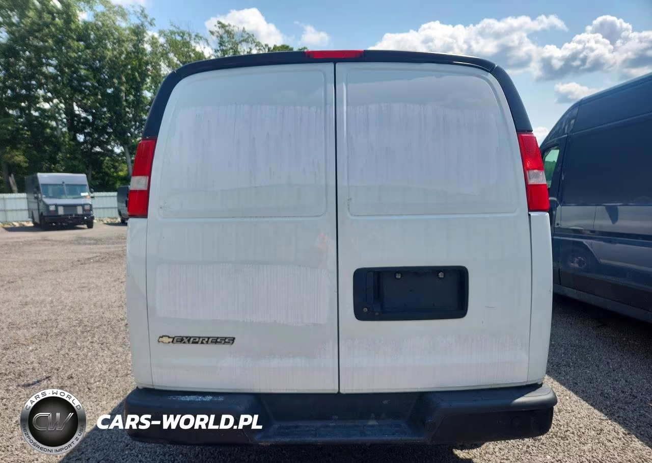 2020 Chevrolet Express G2500 VIN:1GCWGAFP2L1276386 - 6