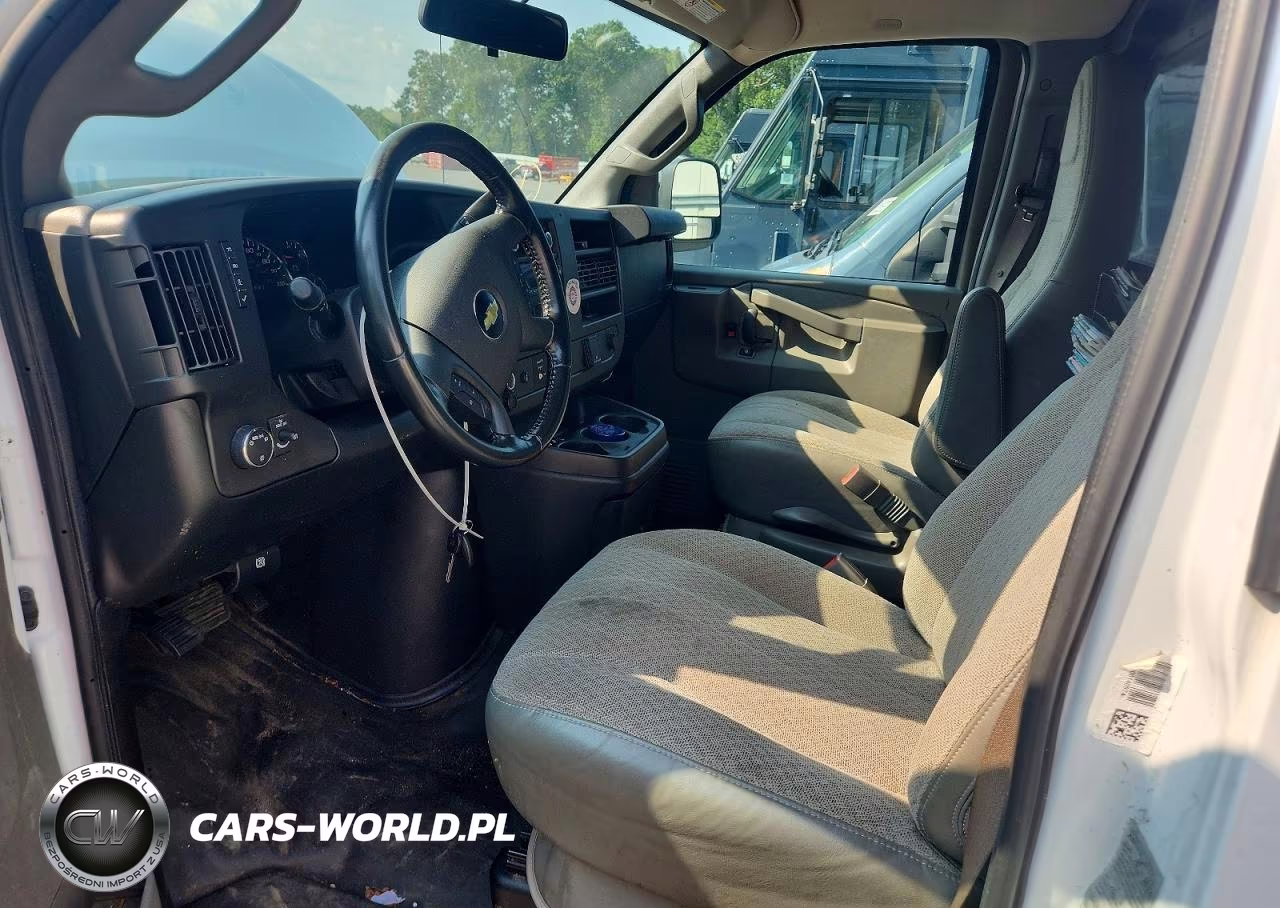 2020 Chevrolet Express G2500 VIN:1GCWGAFP2L1276386 - 7