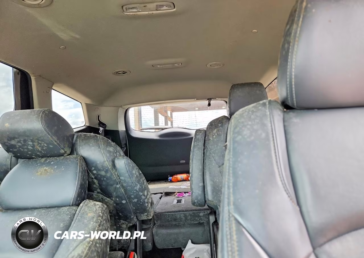 2019 Buick Enclave Essence VIN:5GAERBKW3KJ175060 - 10