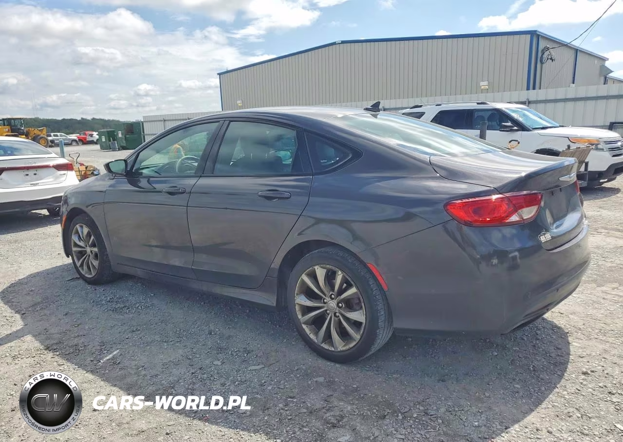 2015 Chrysler 200 S VIN:1C3CCCBB2FN706309 - 2