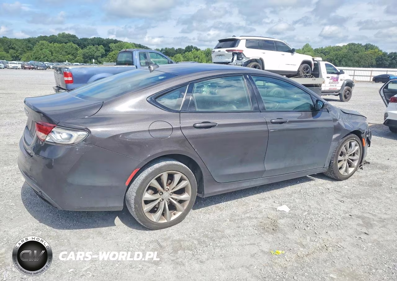 2015 Chrysler 200 S VIN:1C3CCCBB2FN706309 - 3