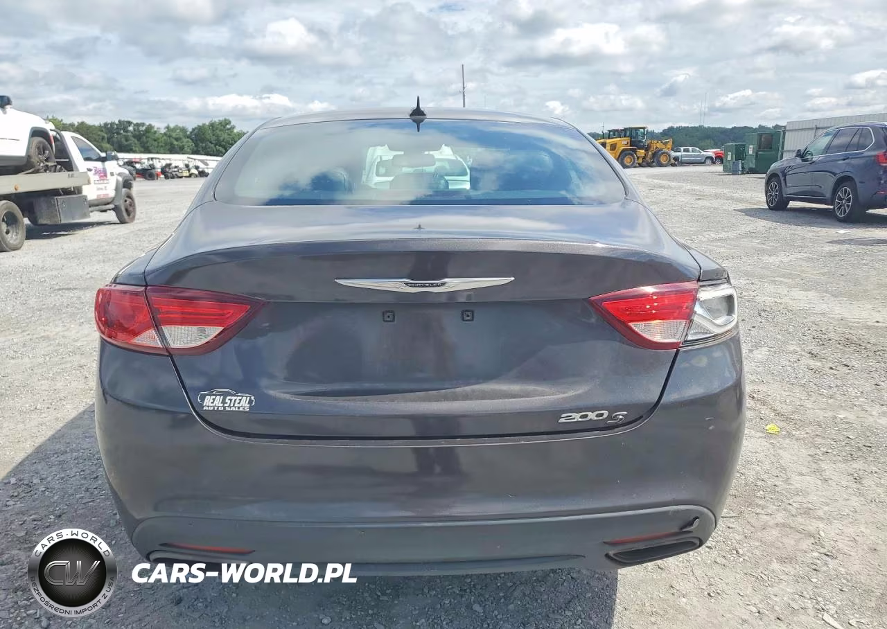 2015 Chrysler 200 S VIN:1C3CCCBB2FN706309 - 6