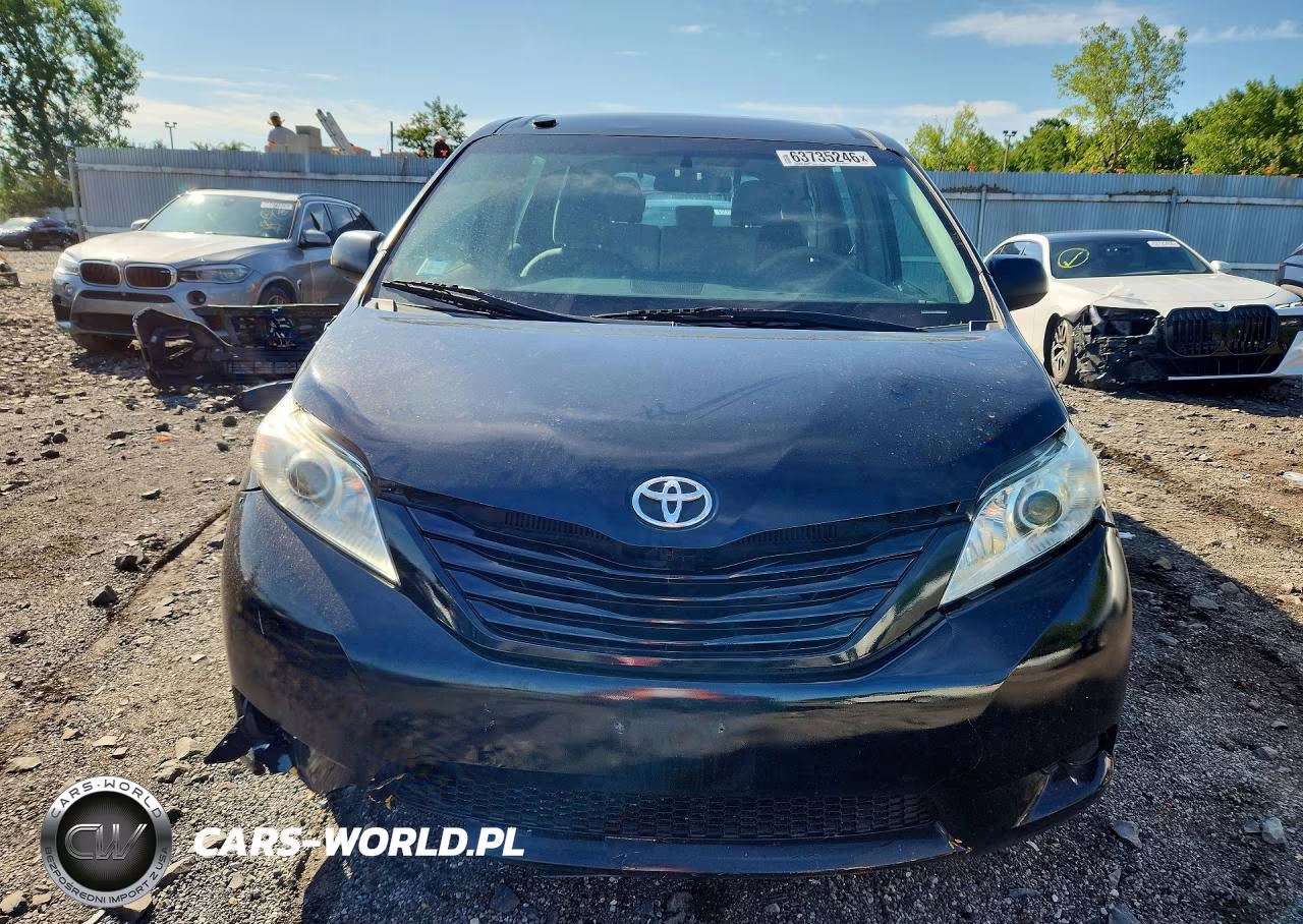 2014 Toyota Sienna L 7-Passenger VIN:5TDZK3DC9ES457319 - 5