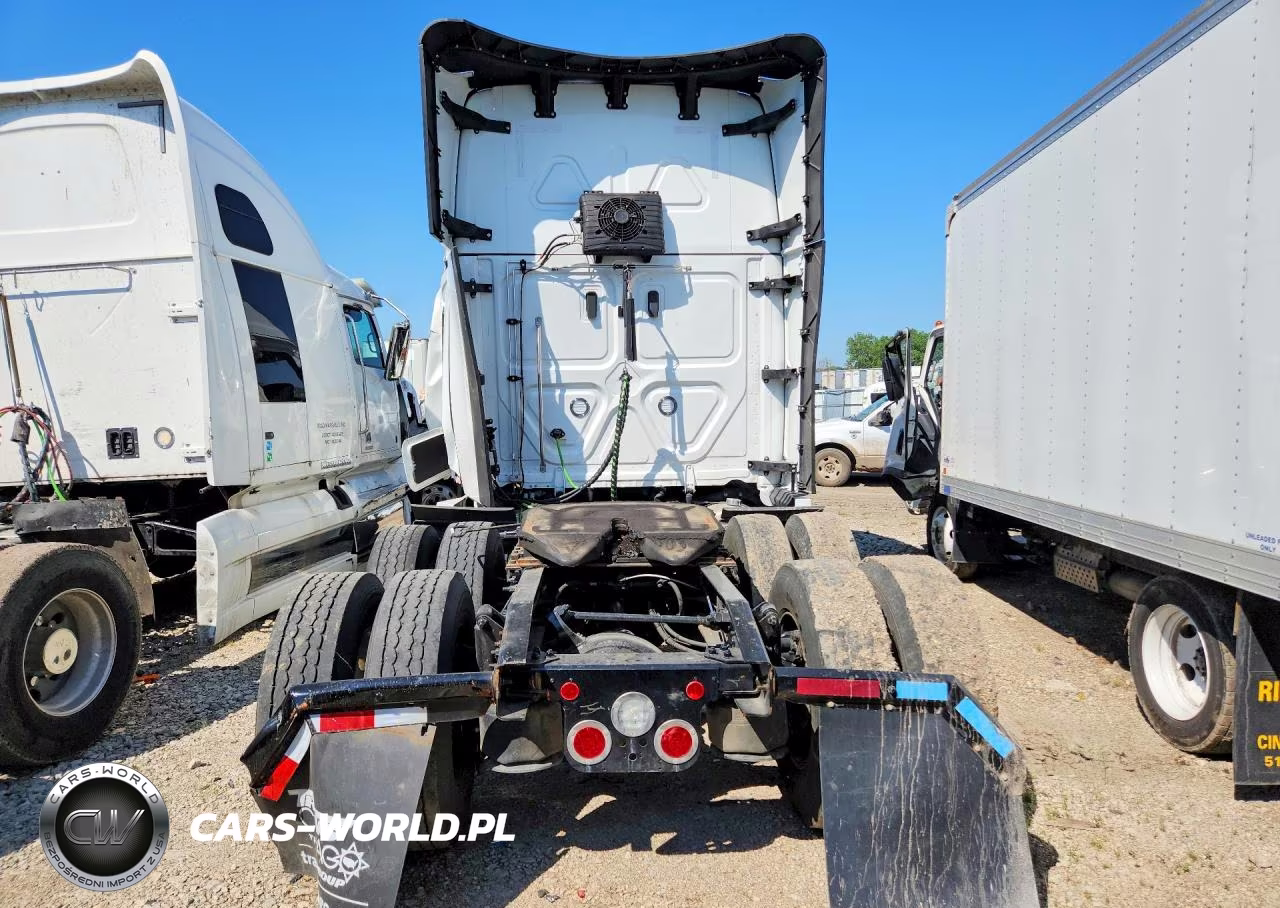 2026 Freightliner Cascadia 126 Semi Truck VIN:3AKJHHDR1TSWP7286 - 6