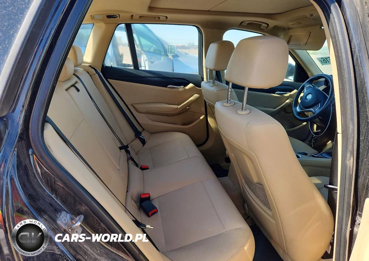 2015 BMW X1 xDrive28I VIN:WBAVL1C58FVY28915 - 10