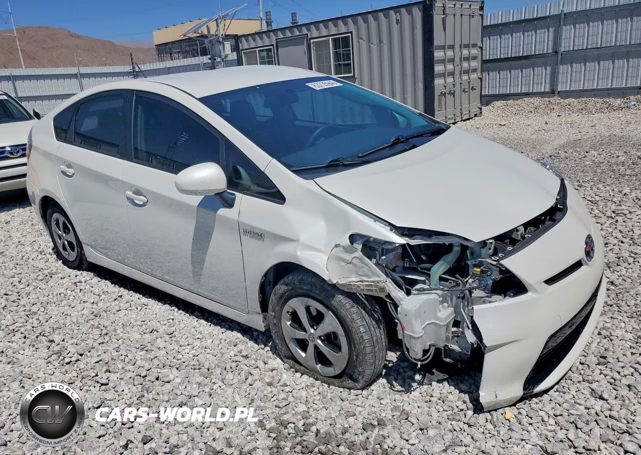 2015 Toyota Prius VIN:JTDKN3DU5F0432312 - 4