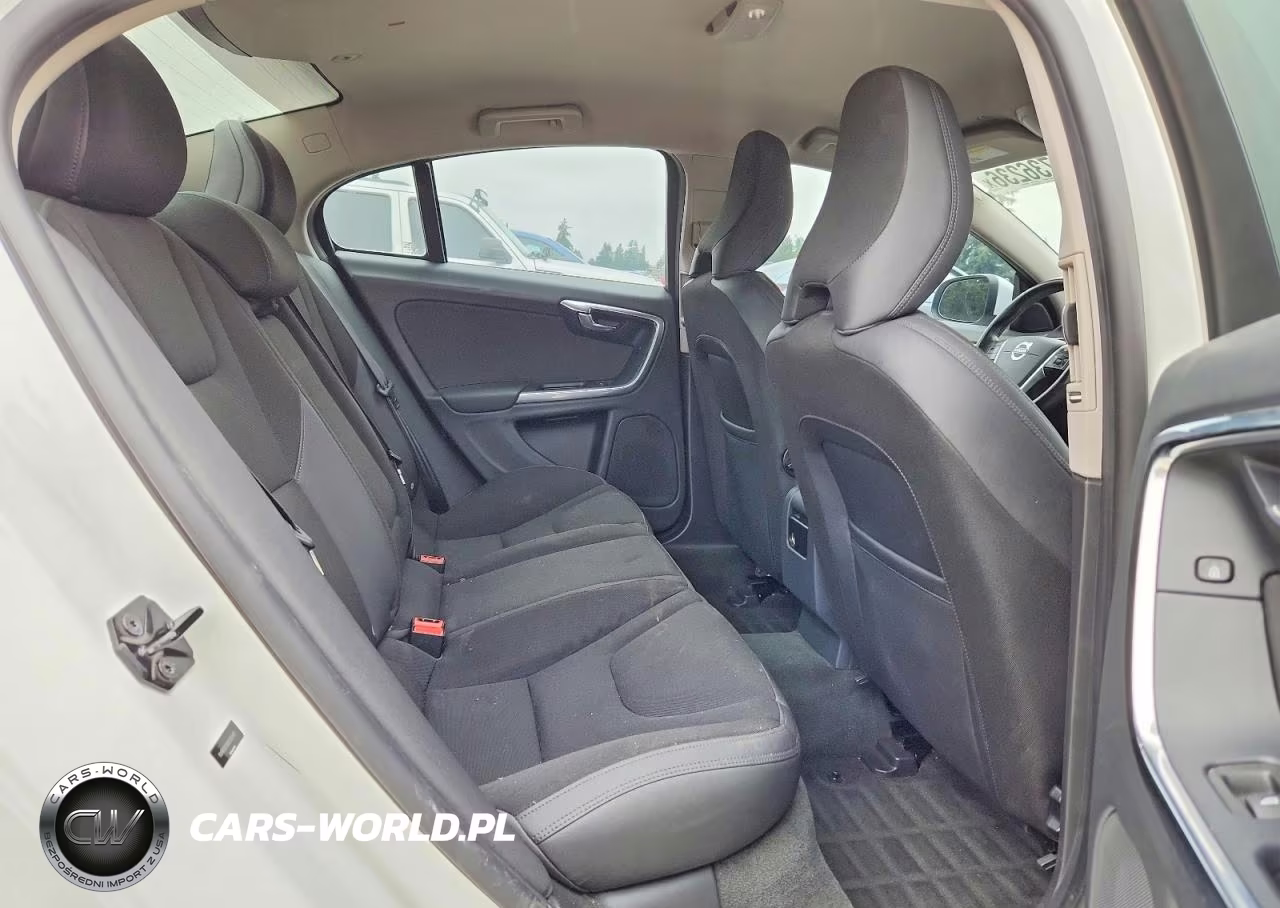 2013 Volvo S60 T5 VIN:YV1612FS0D2202367 - 10