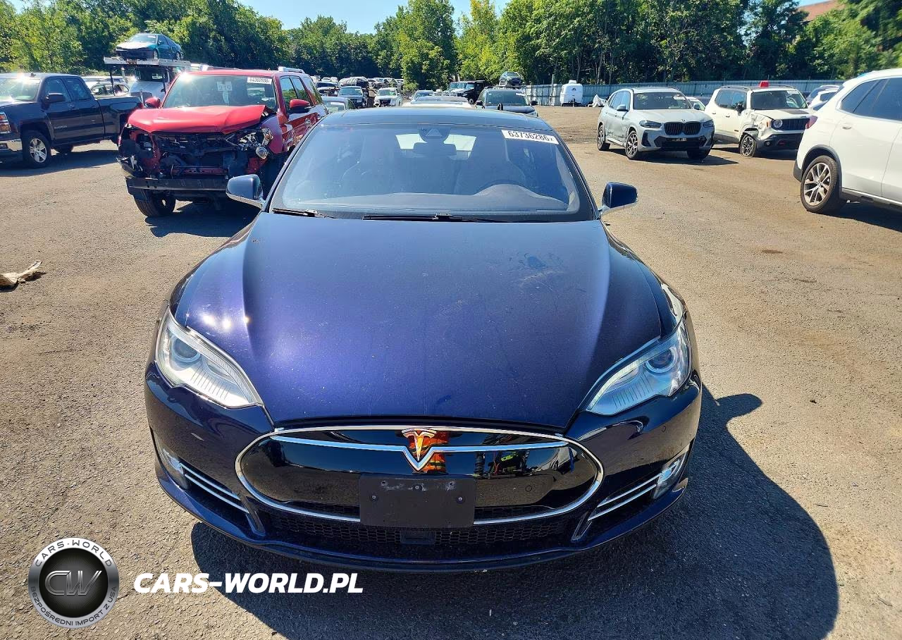 2015 Tesla Model S 85D VIN:5YJSA1H21FFP70204 - 5