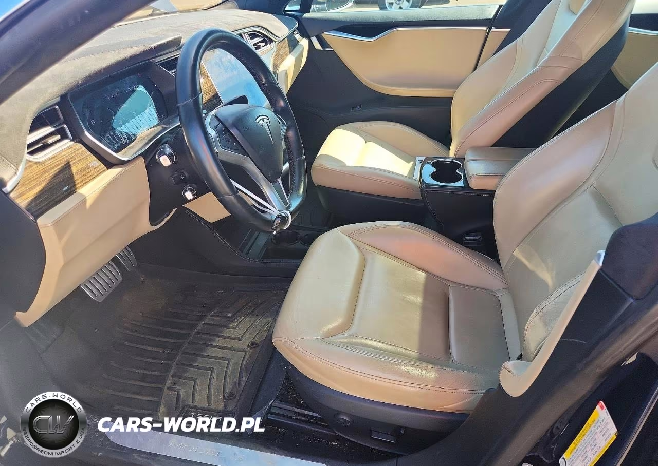2015 Tesla Model S 85D VIN:5YJSA1H21FFP70204 - 7