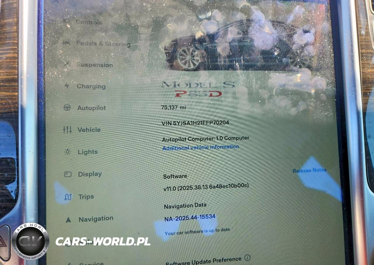 2015 Tesla Model S 85D VIN:5YJSA1H21FFP70204 - 9