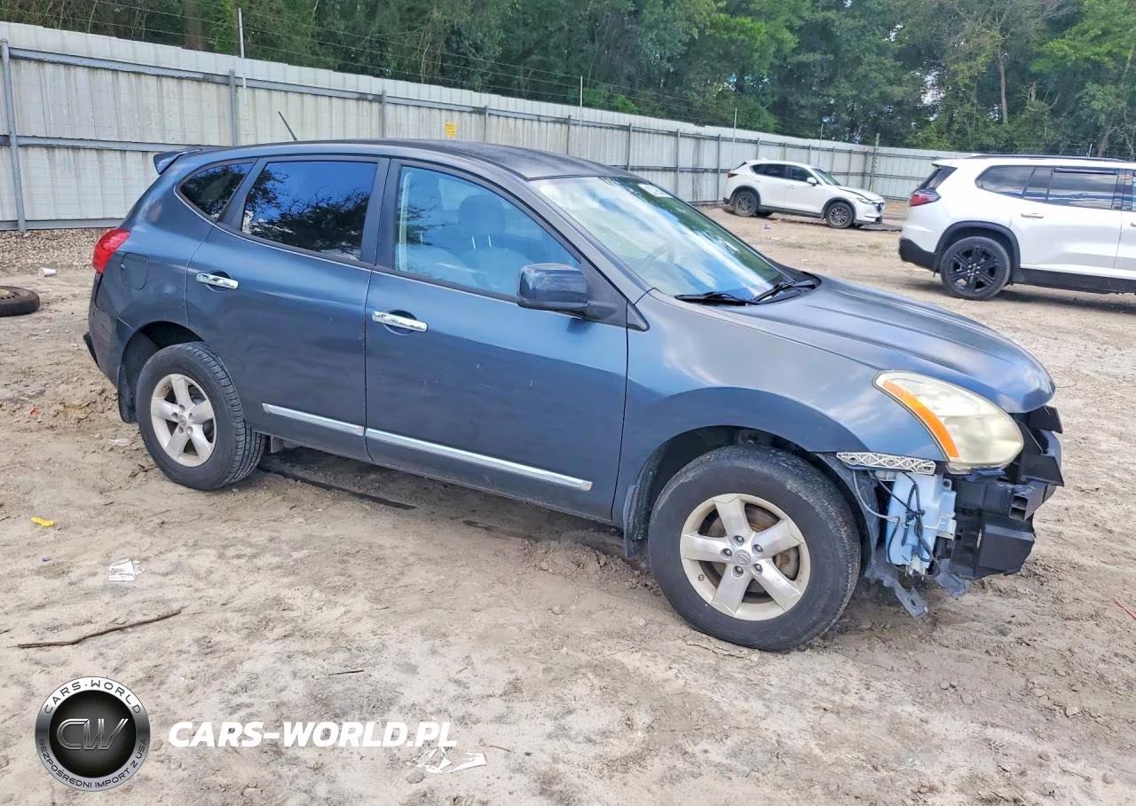 2013 Nissan Rogue S VIN:JN8AS5MT8DW022397 - 4