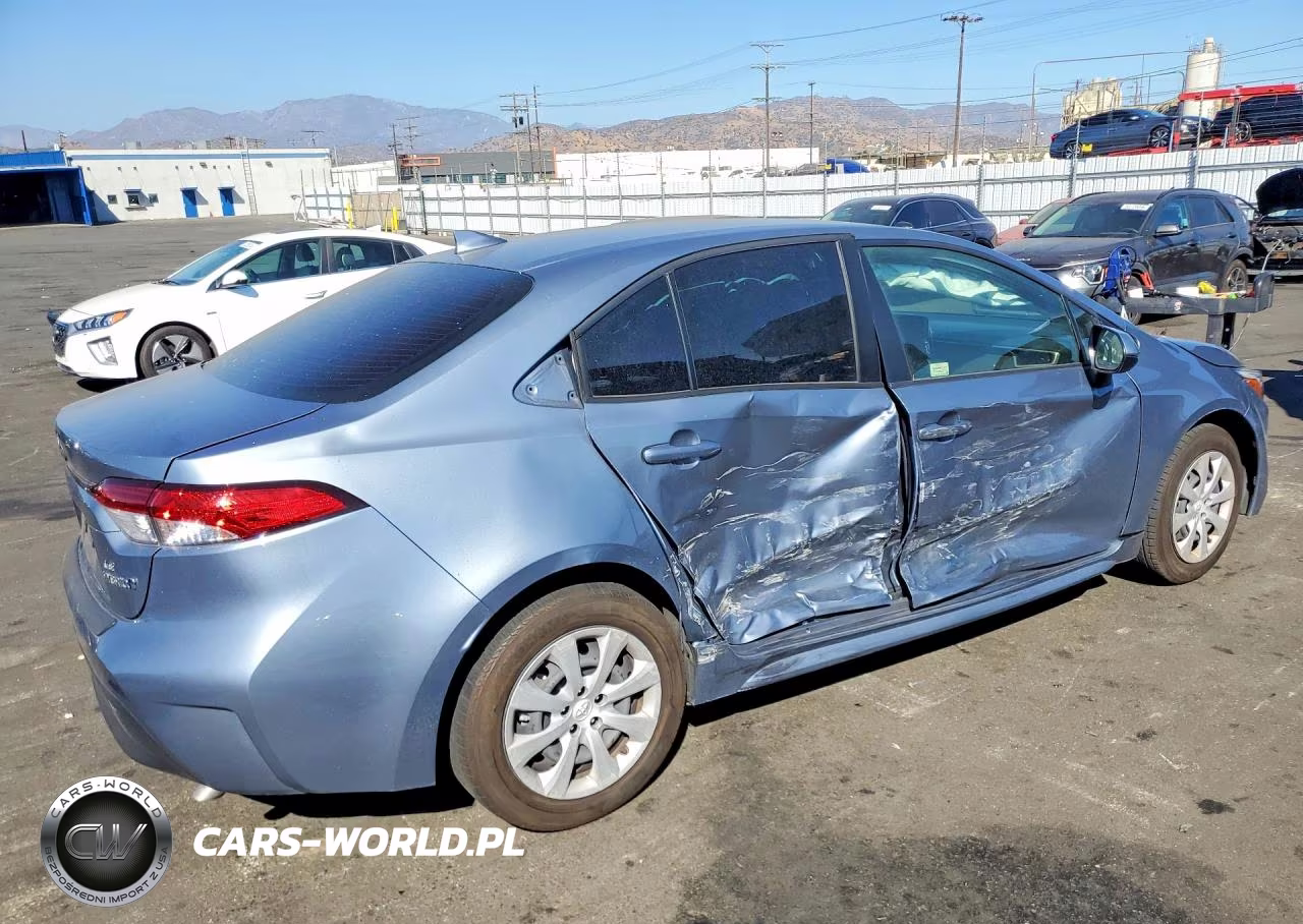 2024 Toyota Corolla Hybrid Le VIN:JTDBCMFE0RJ028494 - 3