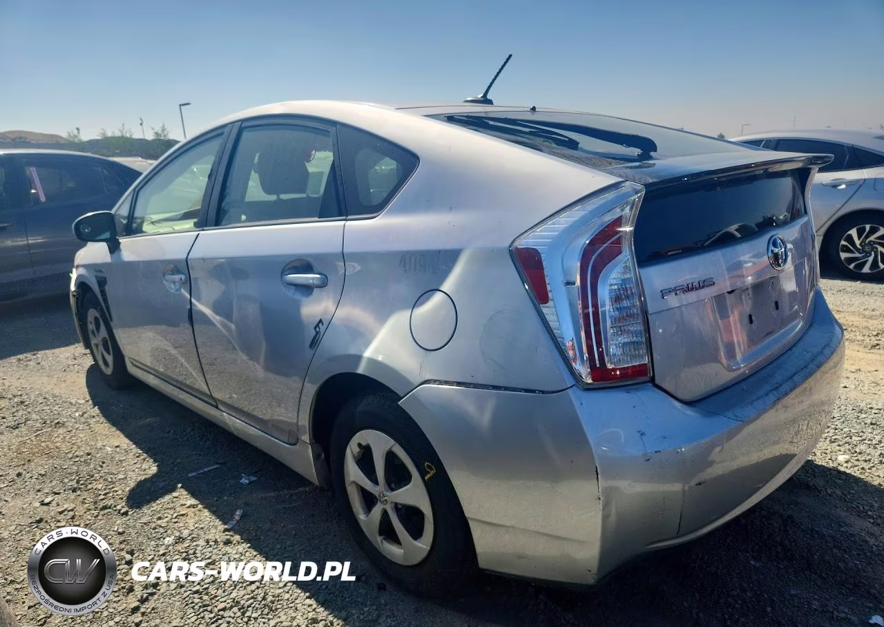 2015 Toyota Prius Three VIN:JTDKN3DU2F0476364 - 2
