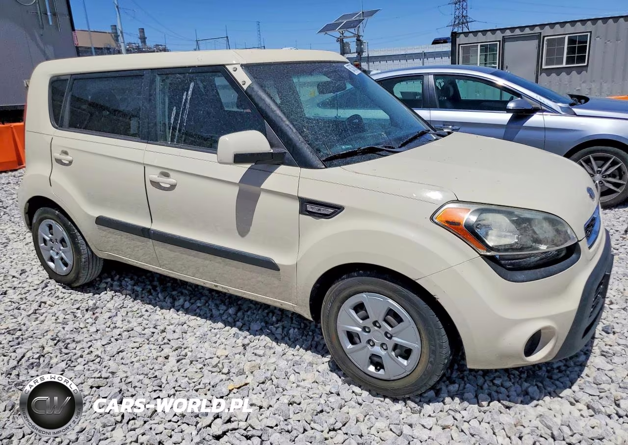 2012 Kia Soul Base VIN:KNDJT2A57C7391371 - 4