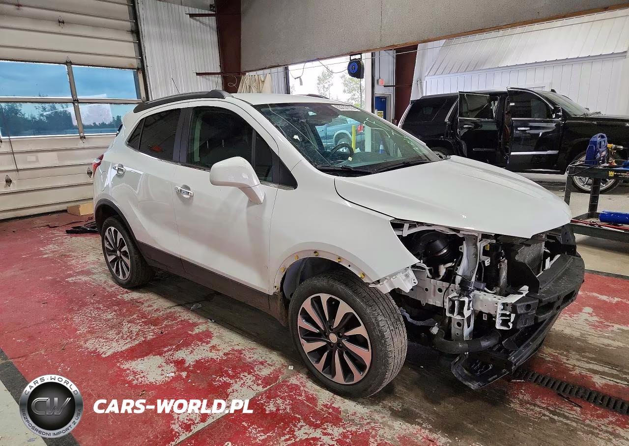 2022 Buick Encore Preferred VIN:KL4CJESM5NB568211 - 4