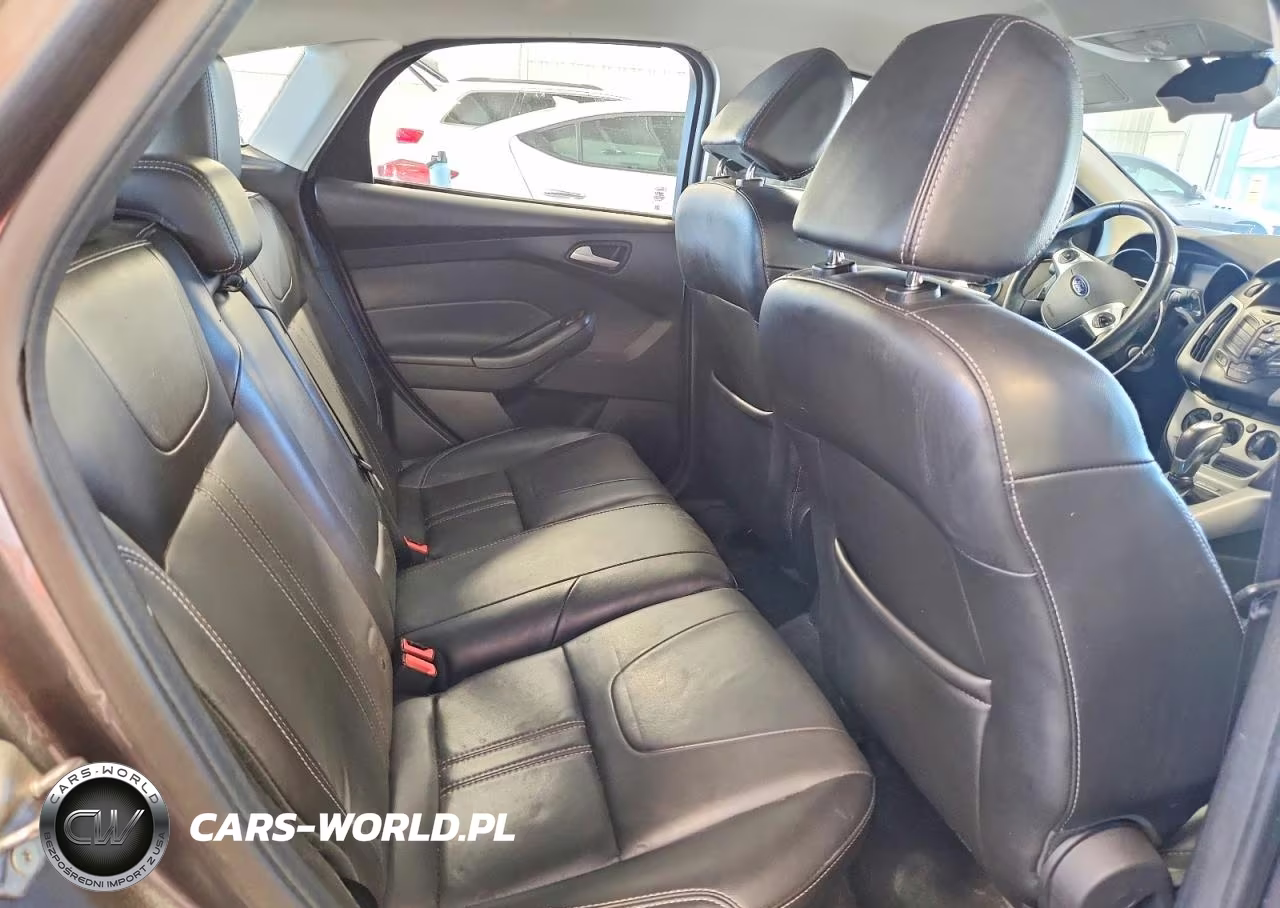2014 Ford Focus Se VIN:1FADP3K28EL357533 - 11