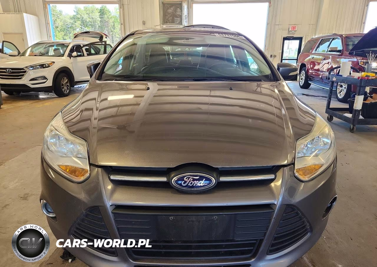 2014 Ford Focus Se VIN:1FADP3K28EL357533 - 5