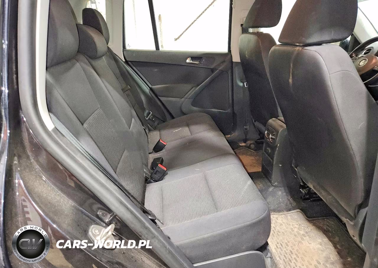 2018 Volkswagen Tiguan VIN:WVGBV7AX0JK003979 - 11