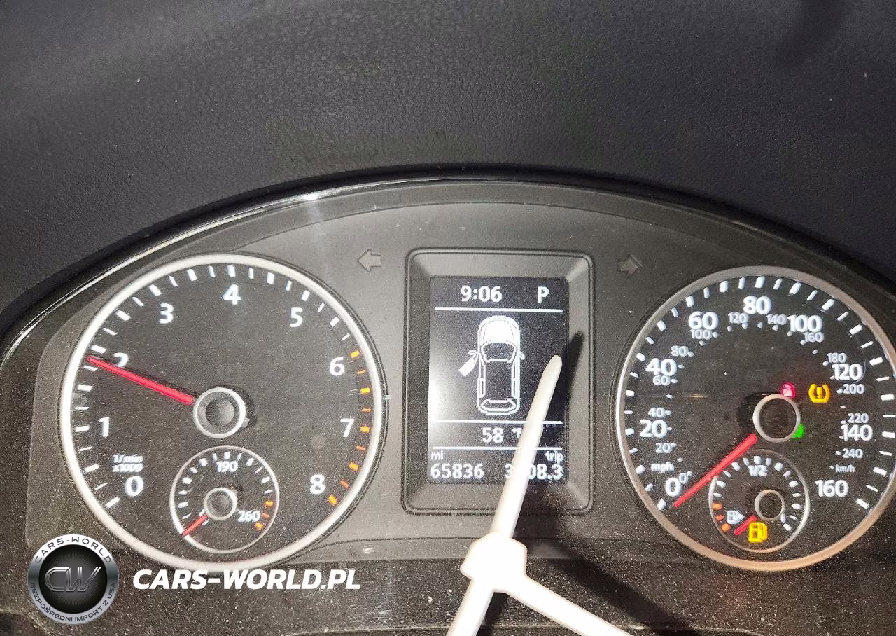 2018 Volkswagen Tiguan VIN:WVGBV7AX0JK003979 - 9