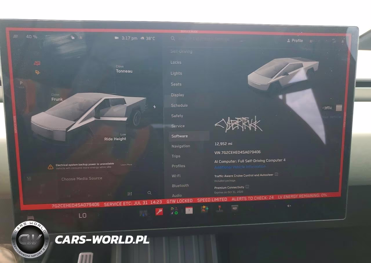 2025 Tesla Cybertruck VIN:7G2CEHED4SA079406 - 9
