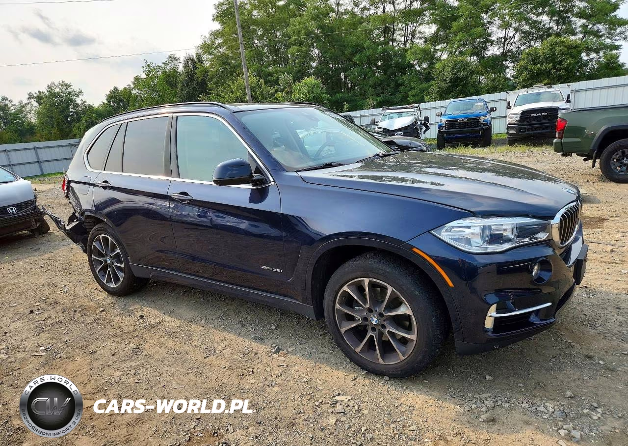 2015 BMW X5 xDrive35I VIN:5UXKR0C5XF0K63092 - 4