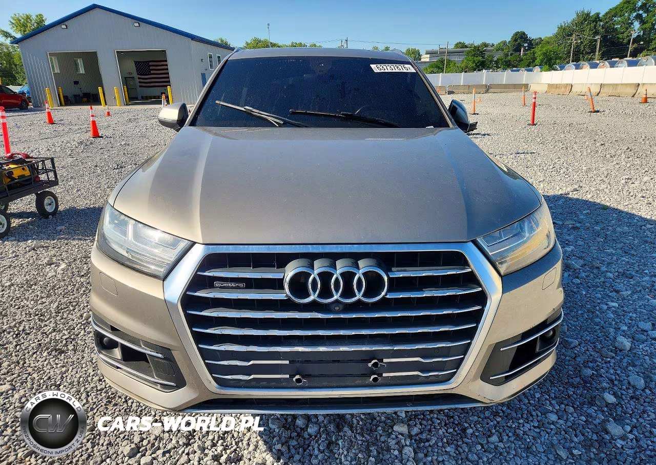 2017 Audi Q7 Premium Plus VIN:WA1LAAF72HD036033 - 5
