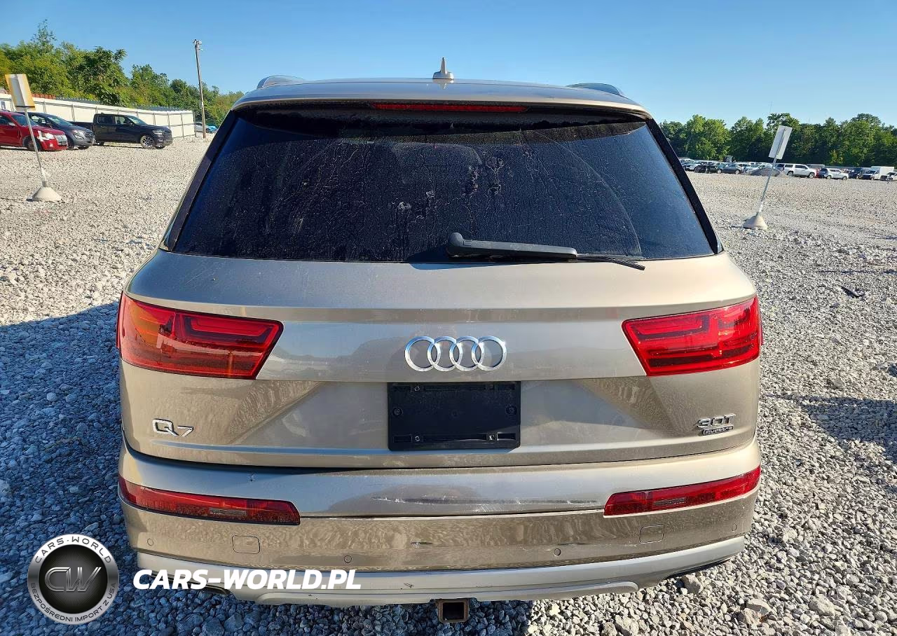 2017 Audi Q7 Premium Plus VIN:WA1LAAF72HD036033 - 6