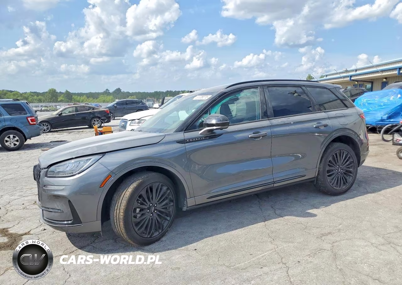 2025 Lincoln Corsair Premiere