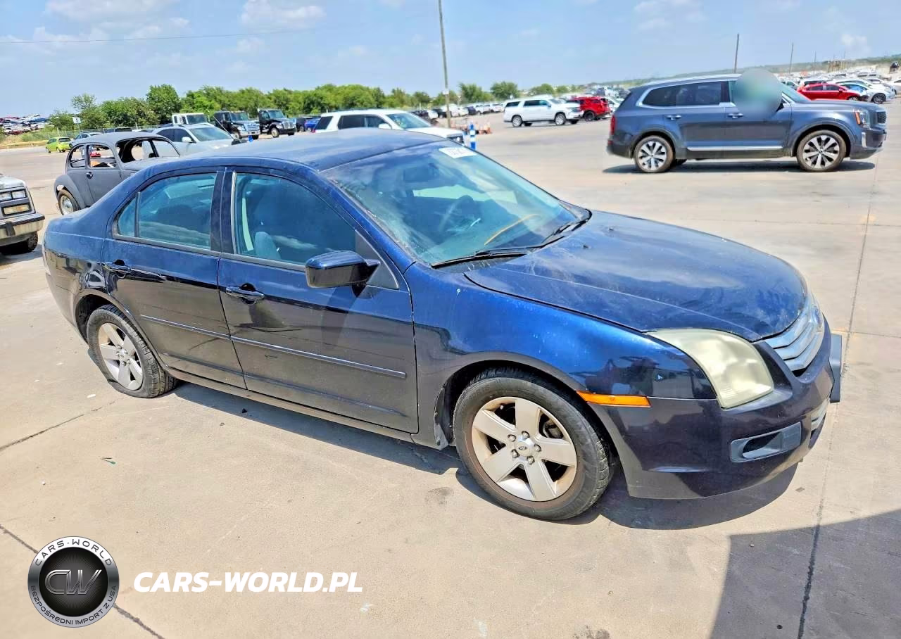 2009 Ford Fusion Se VIN:3FAHP07ZX9R105750 - 4