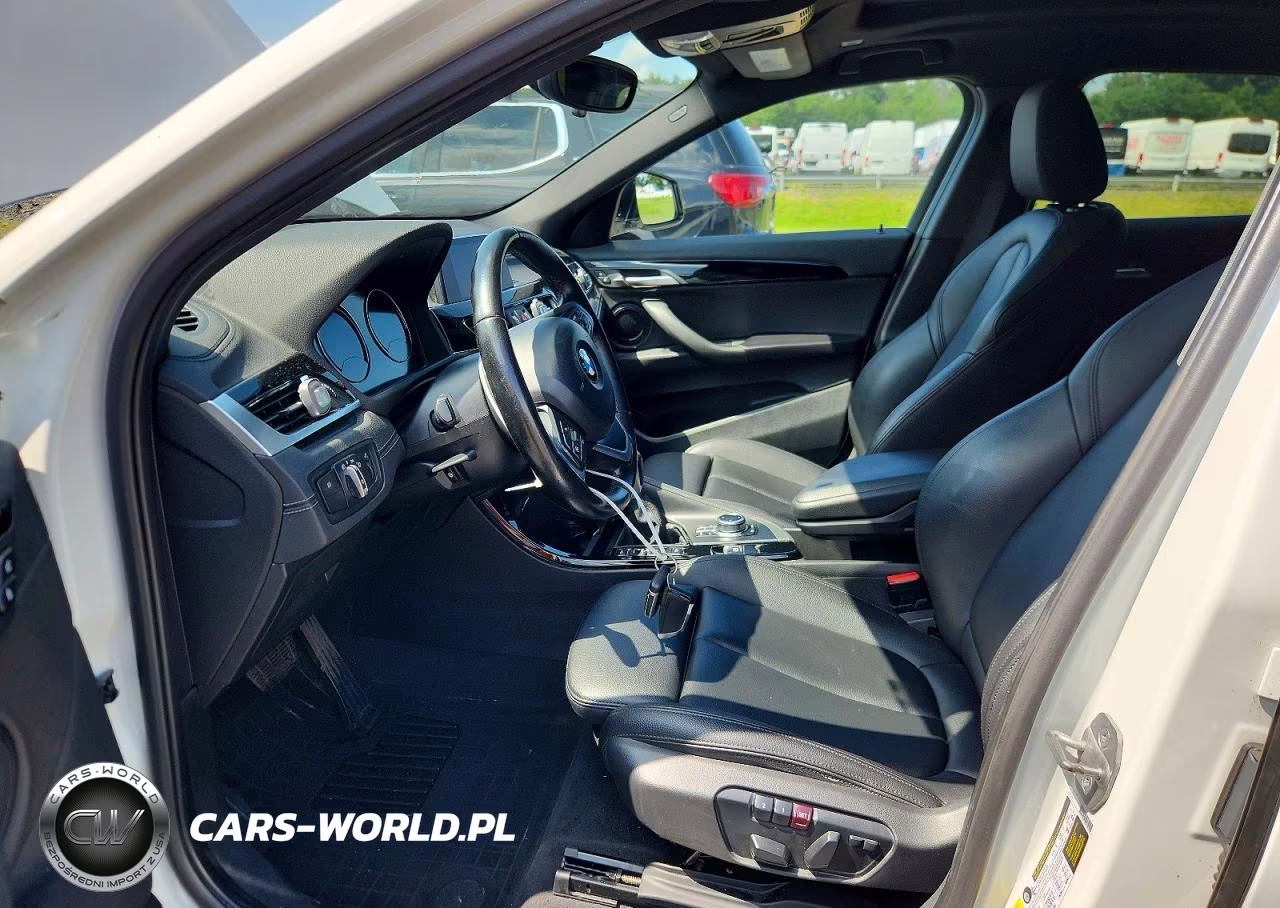2018 BMW X2 xDrive28I VIN:WBXYJ5C33JEF75786 - 7