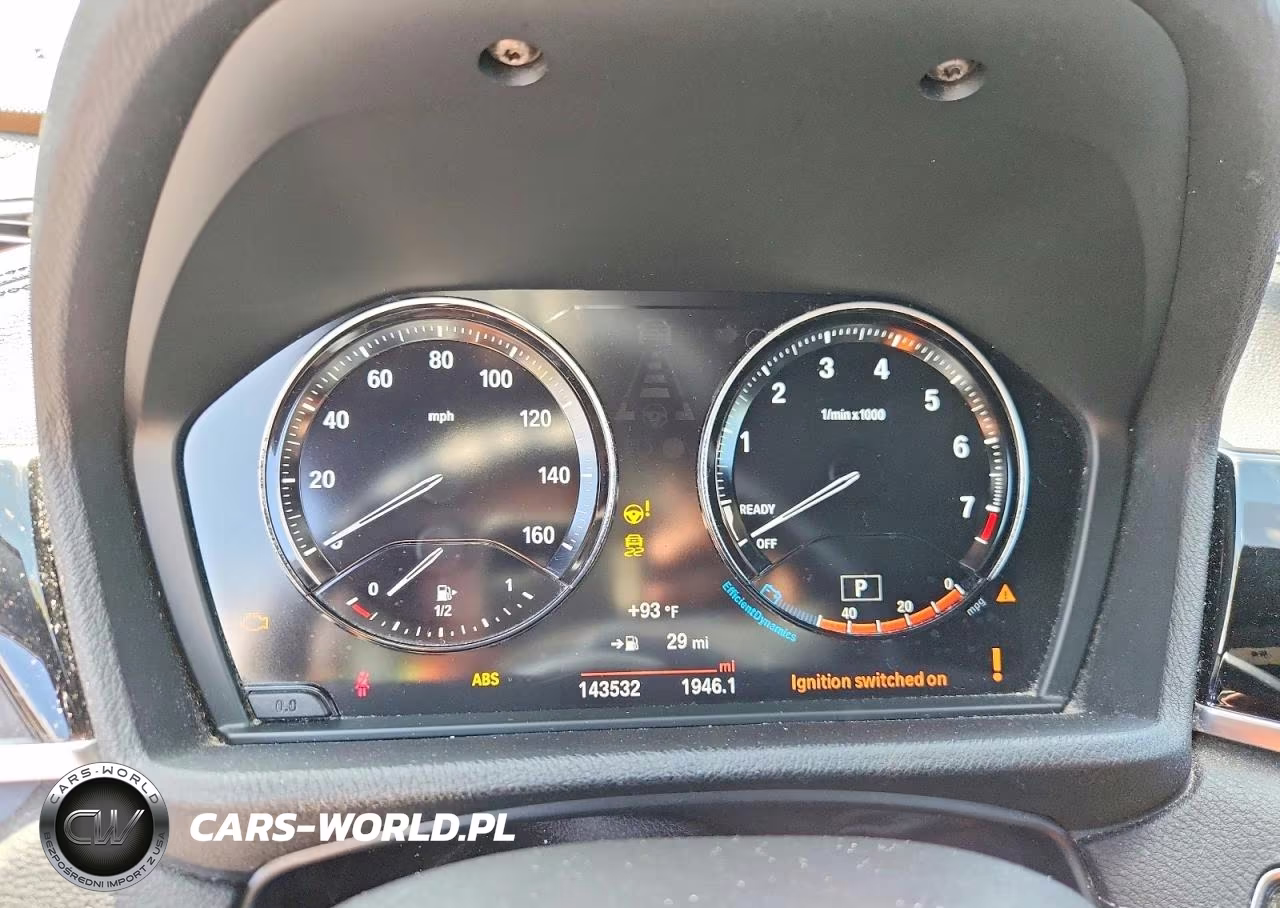 2018 BMW X2 xDrive28I VIN:WBXYJ5C33JEF75786 - 9