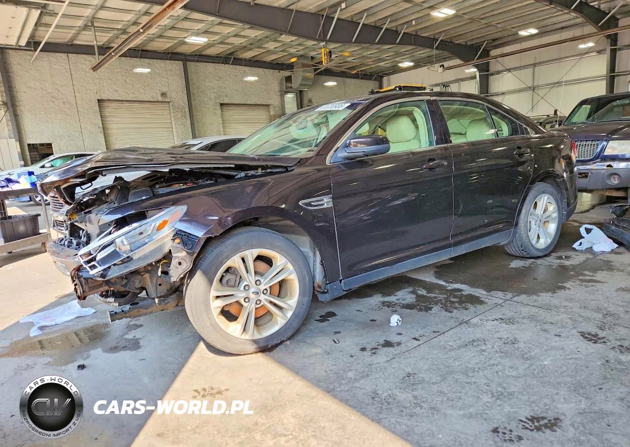 2013 Ford Taurus Sel