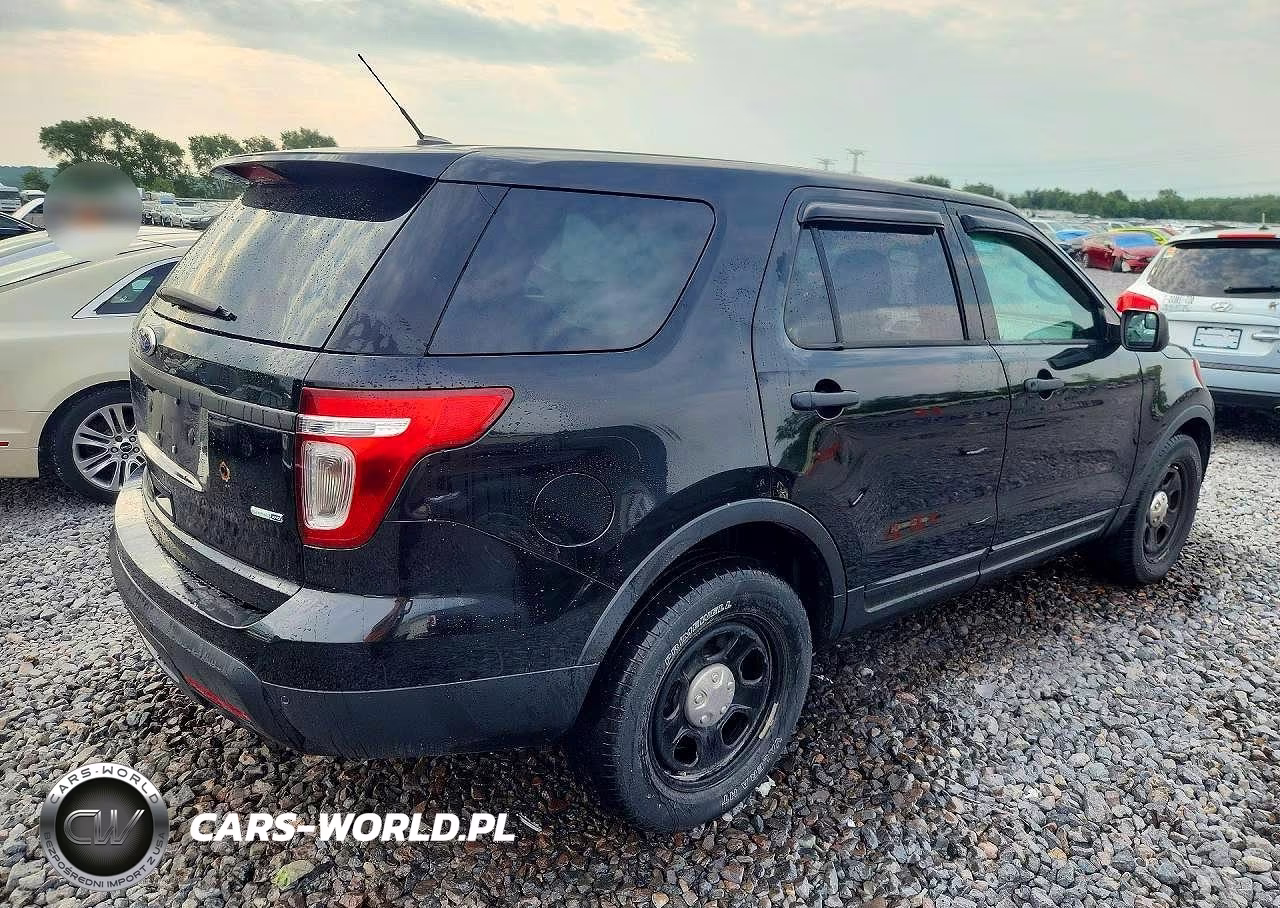2015 Ford Explorer Police Interceptor VIN:1FM5K8AR3FGA35221 - 3