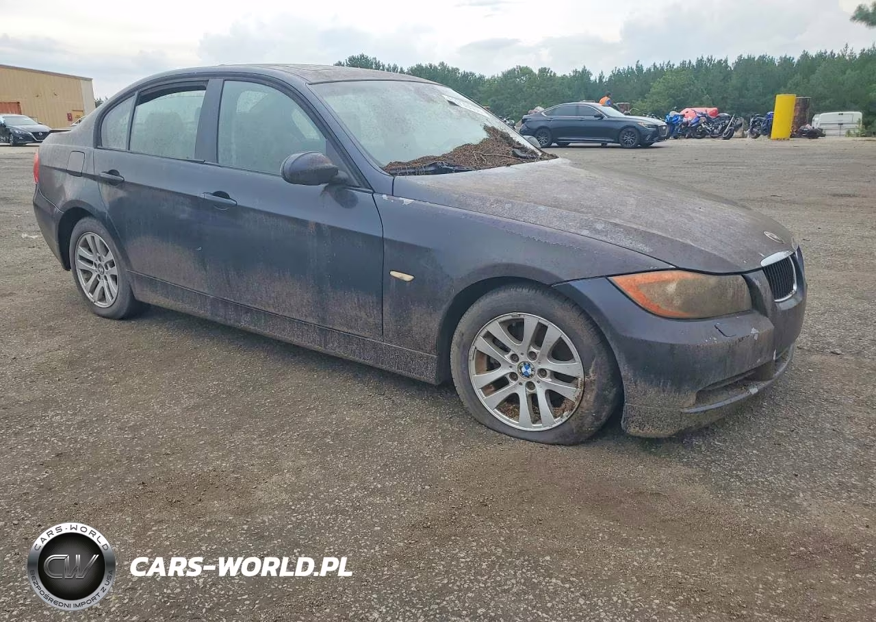 2007 BMW 328 Xi VIN:WBAVC93537KX56815 - 4
