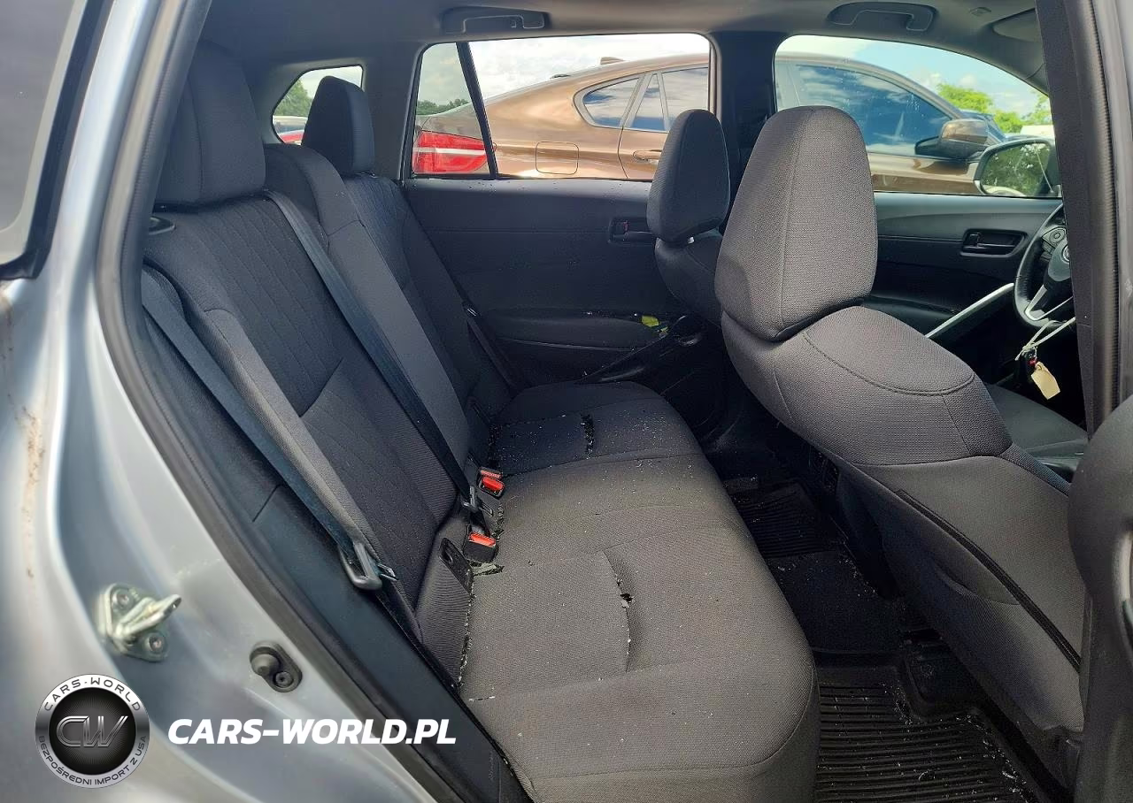 2023 Toyota Corolla Cross Le VIN:7MUBAABG2PV051731 - 11