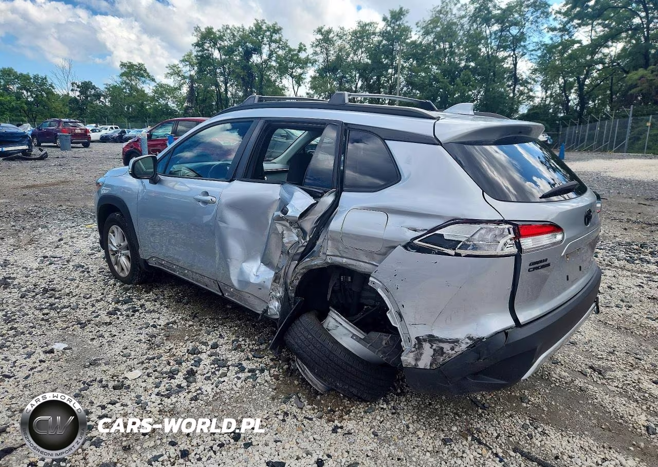 2023 Toyota Corolla Cross Le VIN:7MUBAABG2PV051731 - 2