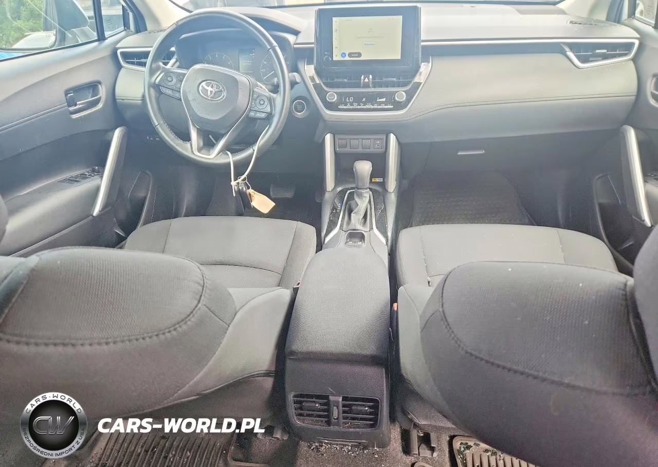 2023 Toyota Corolla Cross Le VIN:7MUBAABG2PV051731 - 8