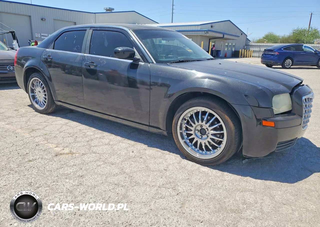2008 Chrysler 300 Lx VIN:2C3KA43R18H298240 - 4