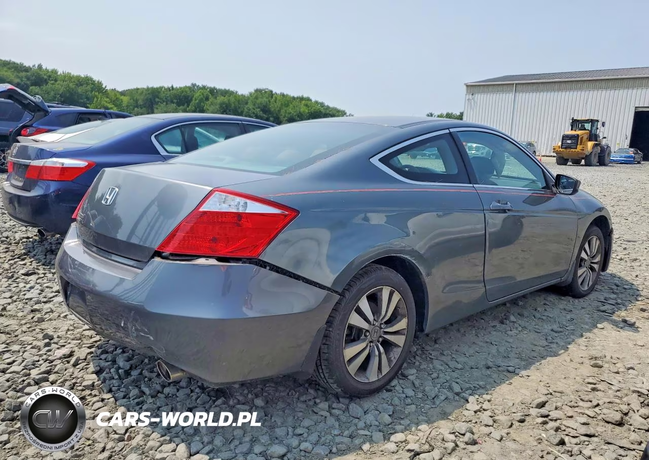 2010 Honda Accord Ex VIN:1HGCS1A71AA008002 - 3