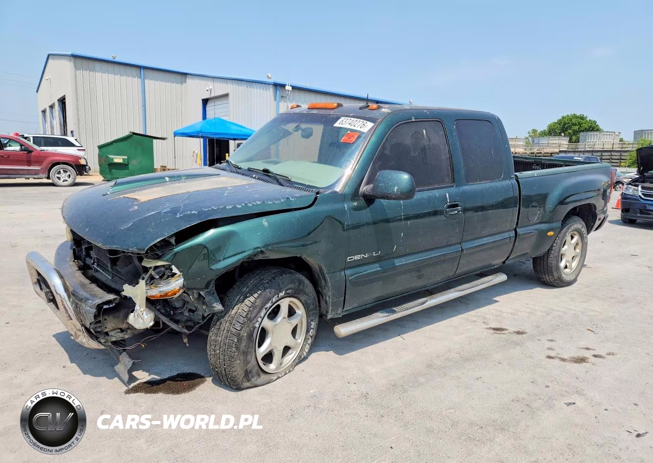 2002 GMC Sierra K1500 Denali