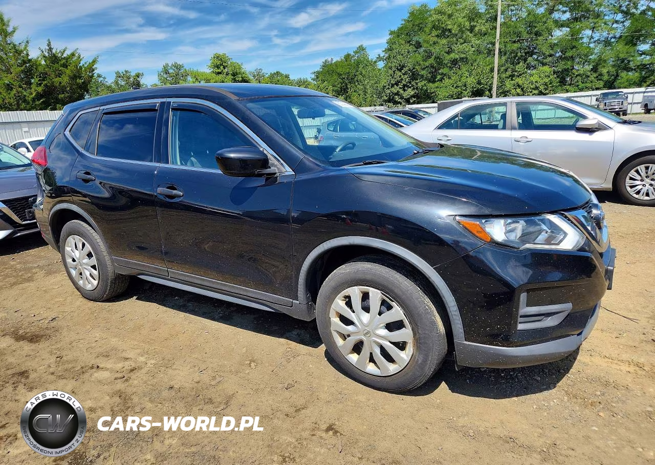 2017 Nissan Rogue S VIN:JN8AT2MV4HW256149 - 4