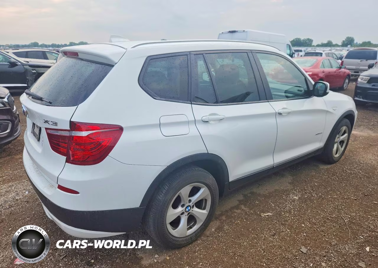 2012 BMW X3 xDrive28I VIN:5UXWX5C5XCL720787 - 3