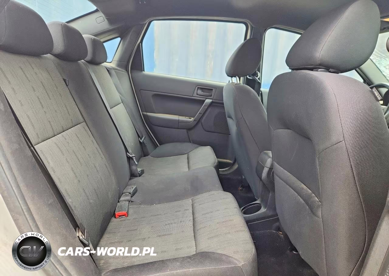 2011 Ford Focus Se VIN:1FAHP3FN7BW204013 - 10