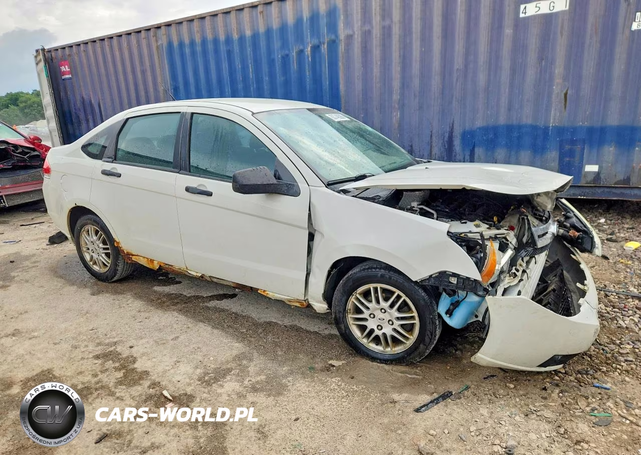 2011 Ford Focus Se VIN:1FAHP3FN7BW204013 - 4