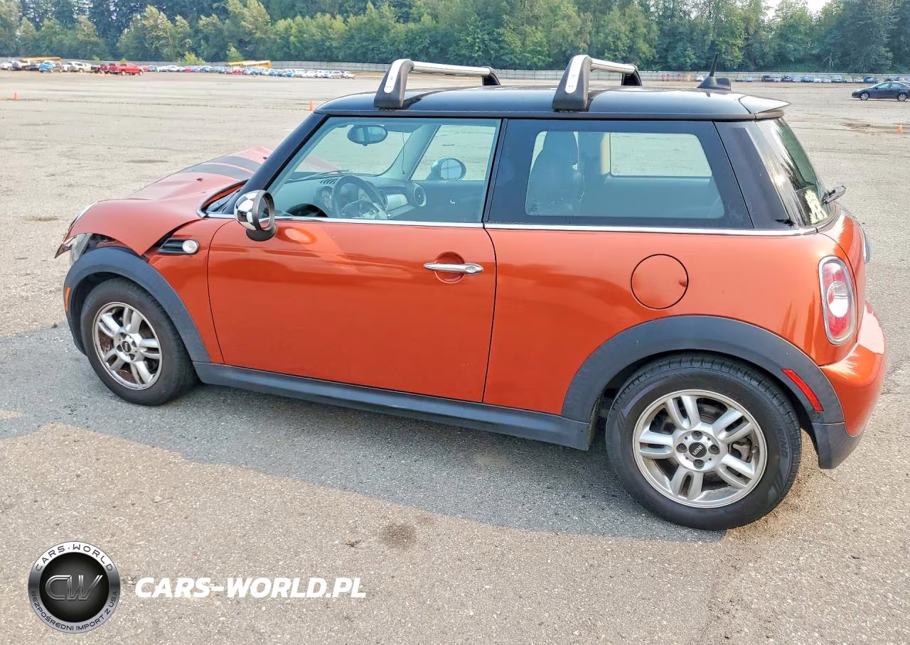 2013 Mini Cooper VIN:WMWSU3C50DT370954 - 2